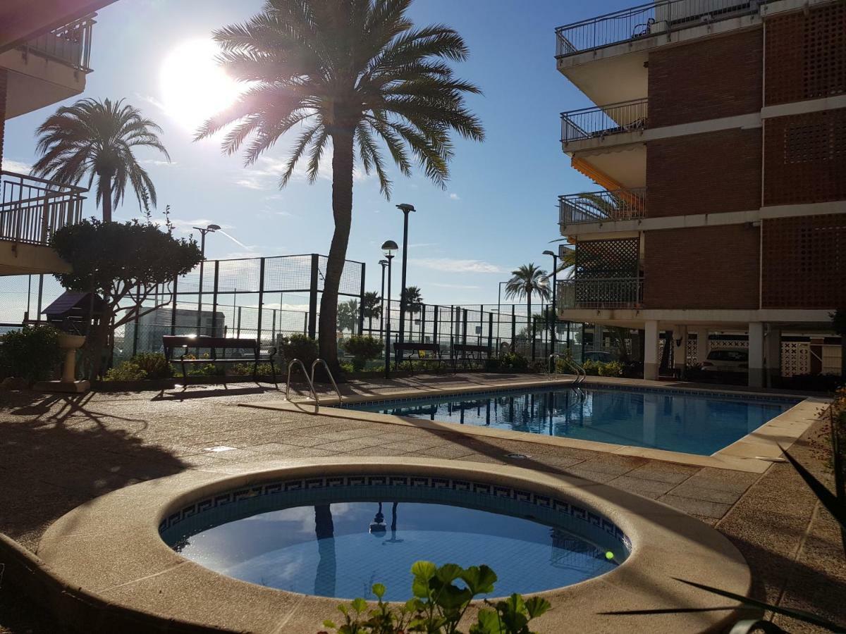 Mogaver Beach Castelldefels Apartment Екстериор снимка